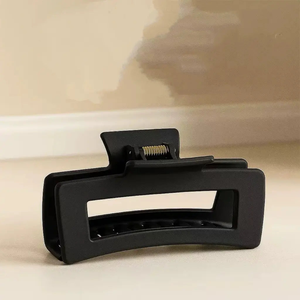 Soflyn Clip big size soft flexible claw clip in Midnight Velvet, durable and comfortable, holds more hair securely with innovative flexible design.